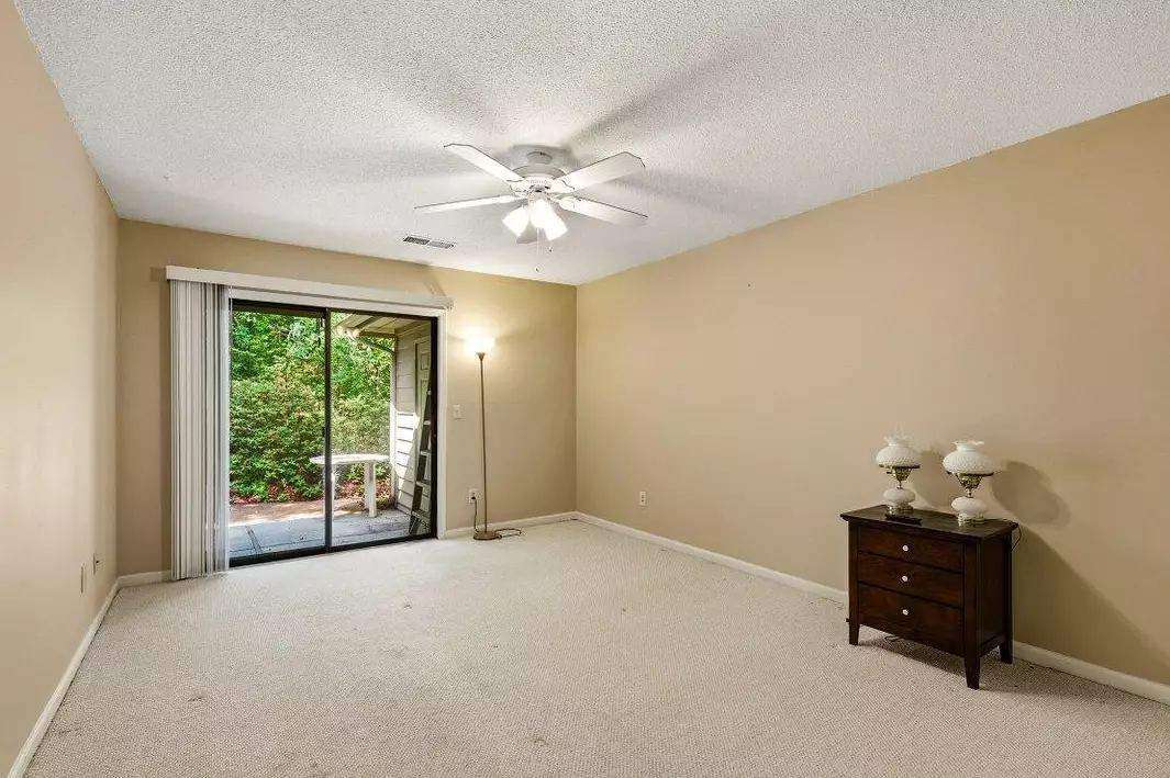 107 Mayberry Ln, photo 18