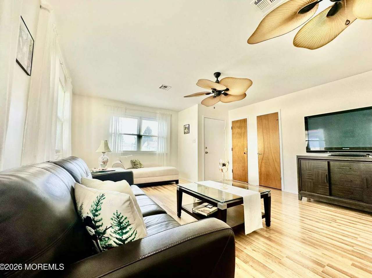10 Biscayne St, photo 14