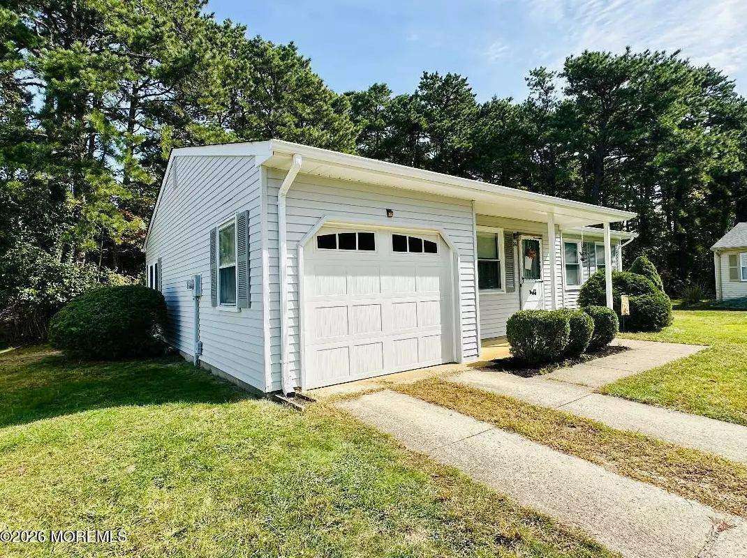 24 Orchard Dr, photo 5