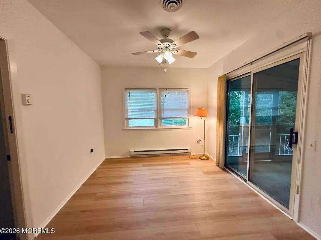 24 Orchard Dr, photo 12