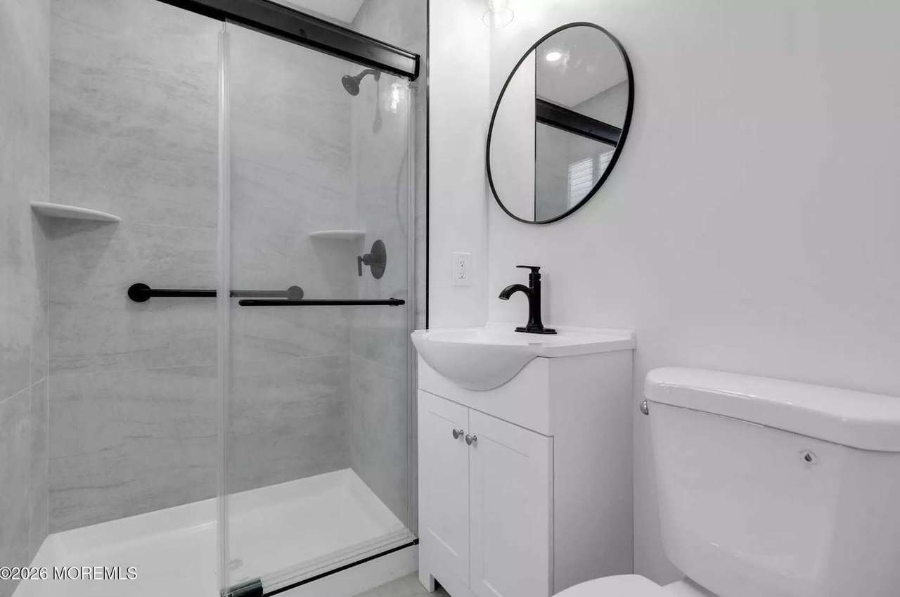225 Fort De France Ave, photo 17
