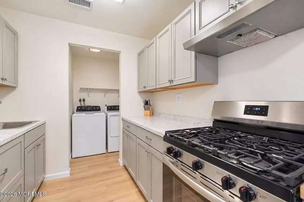 37 Haven Dr, photo 7