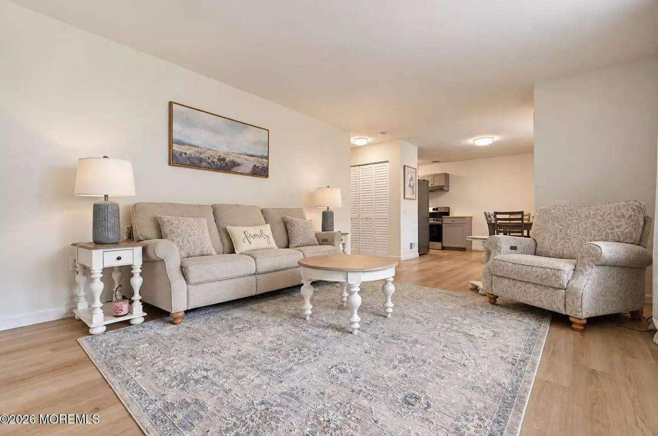 37 Haven Dr, photo 13