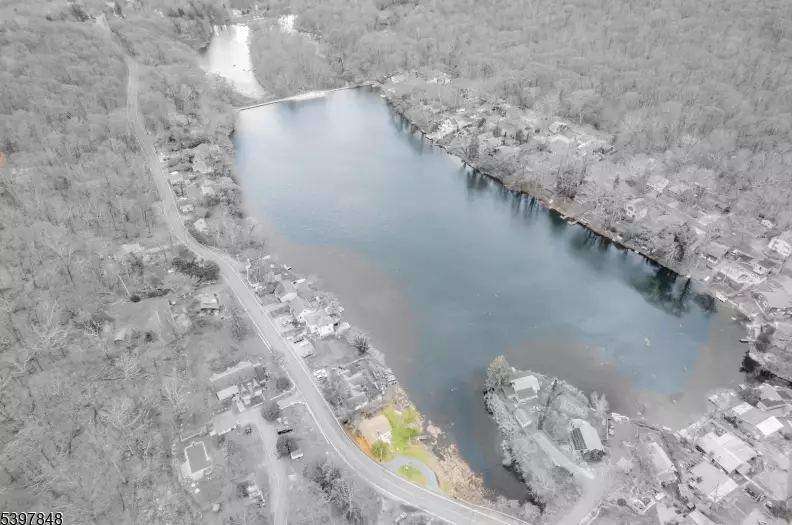 213 Otterhole Rd, photo 6