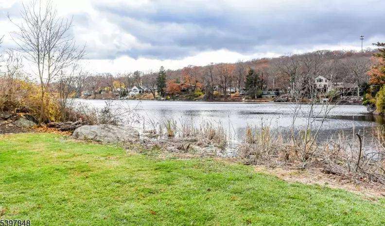 213 Otterhole Rd, photo 33