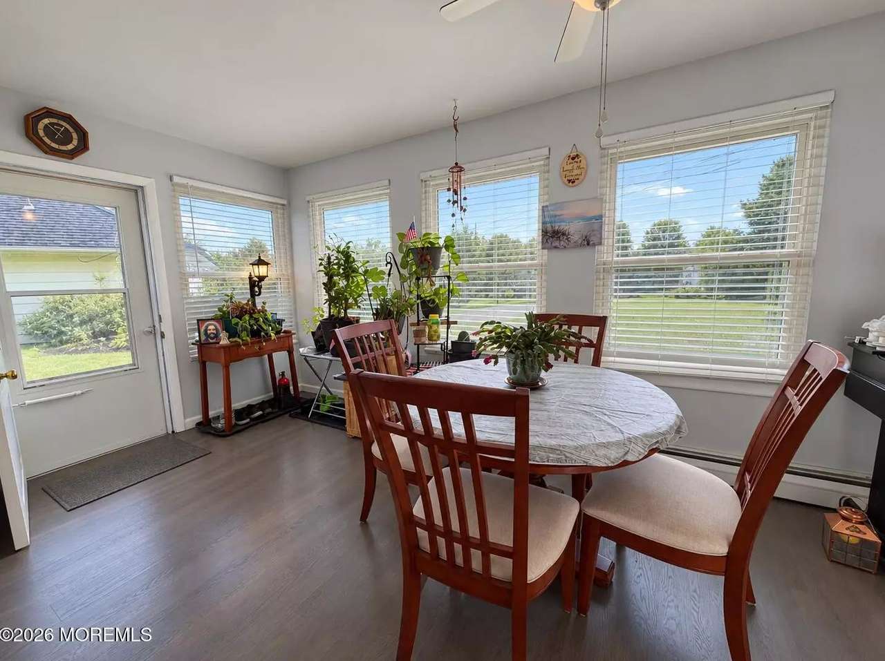23 Saratoga Pl, photo 3