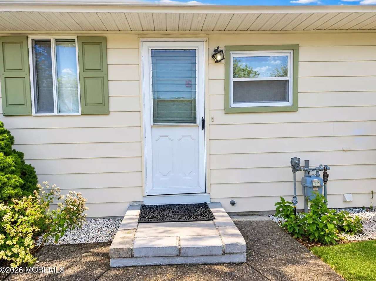 71 Guadeloupe Dr, photo 3