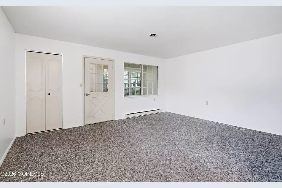 45D Edinburgh Ln, photo 5