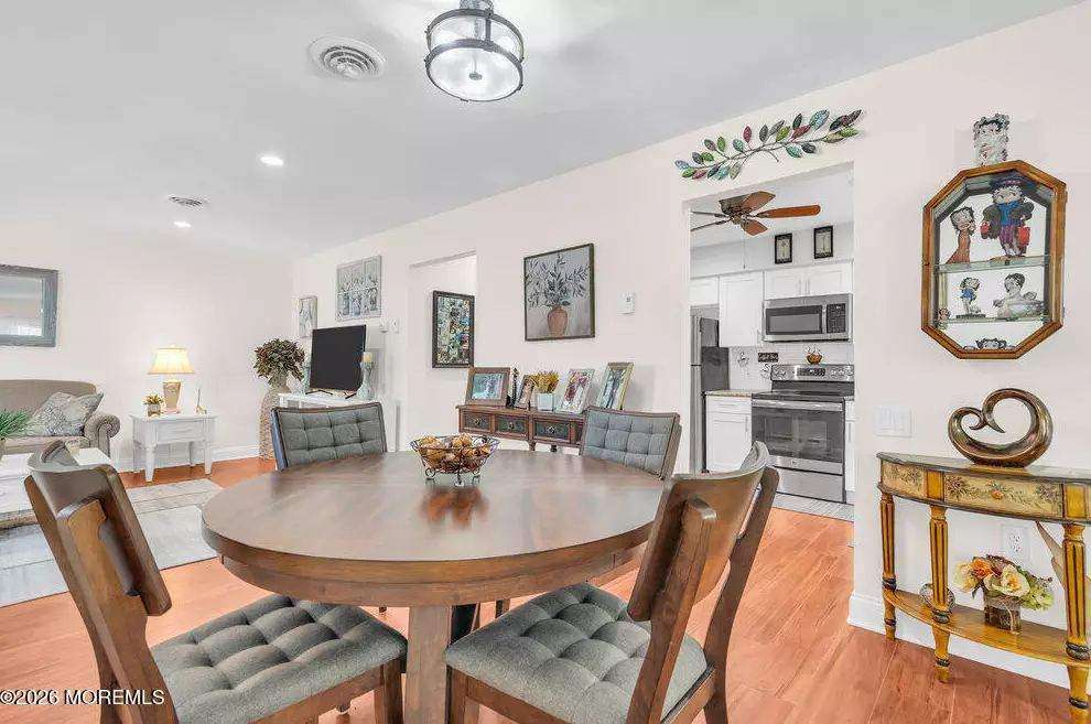 5 Winthrop Pl #B, photo 10