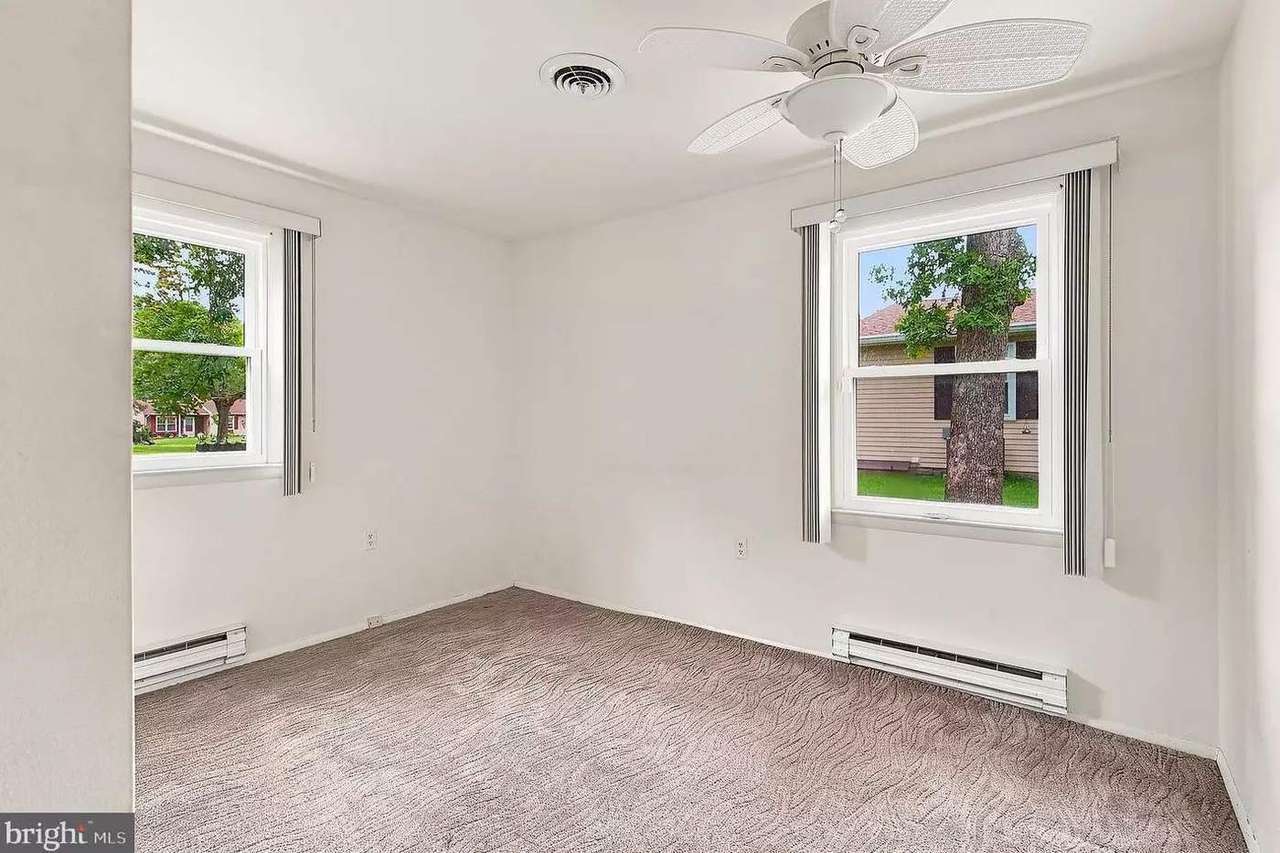 65 Norwalk Ave, photo 12