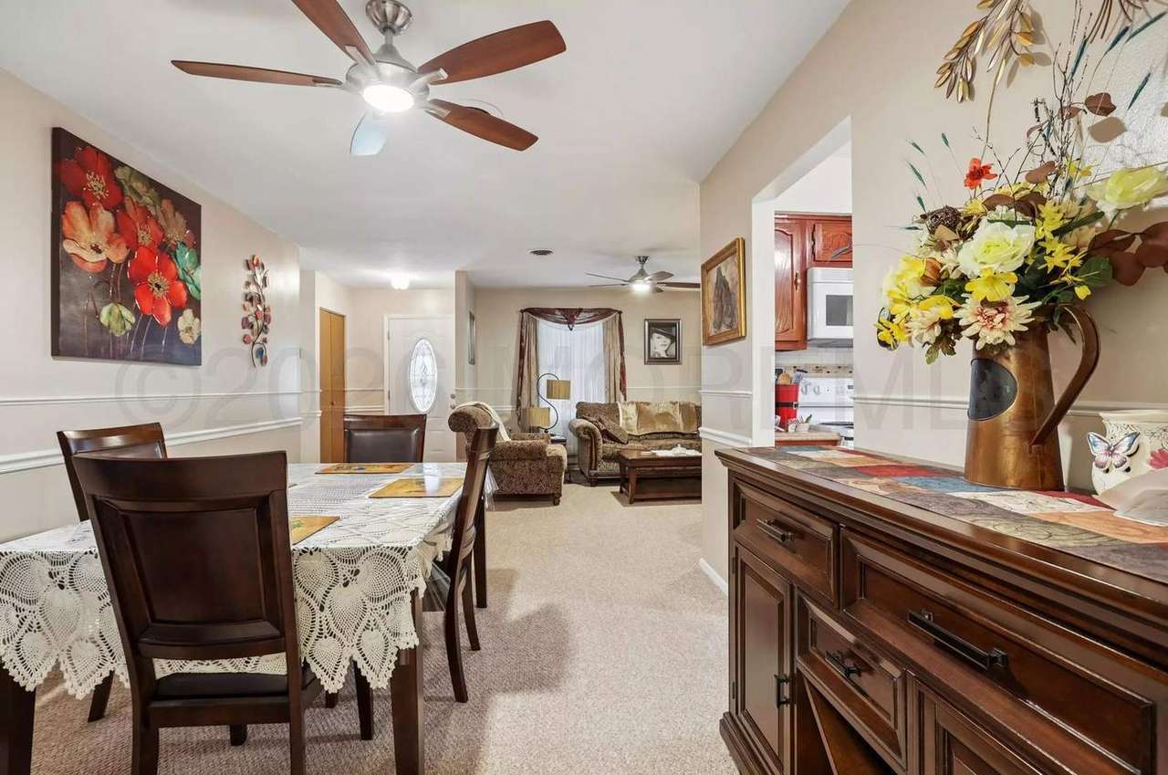 56 Milford Ave, photo 8