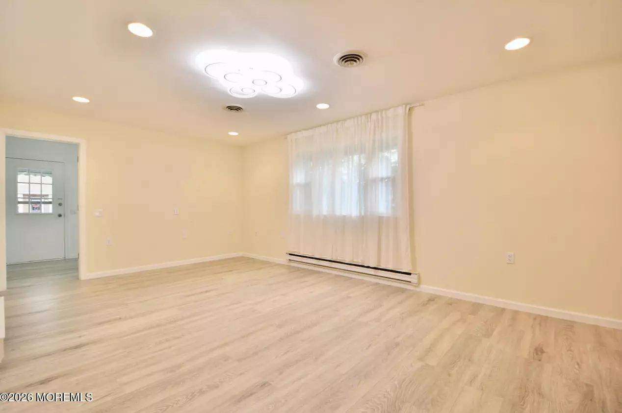 6 Drake St #A, photo 11
