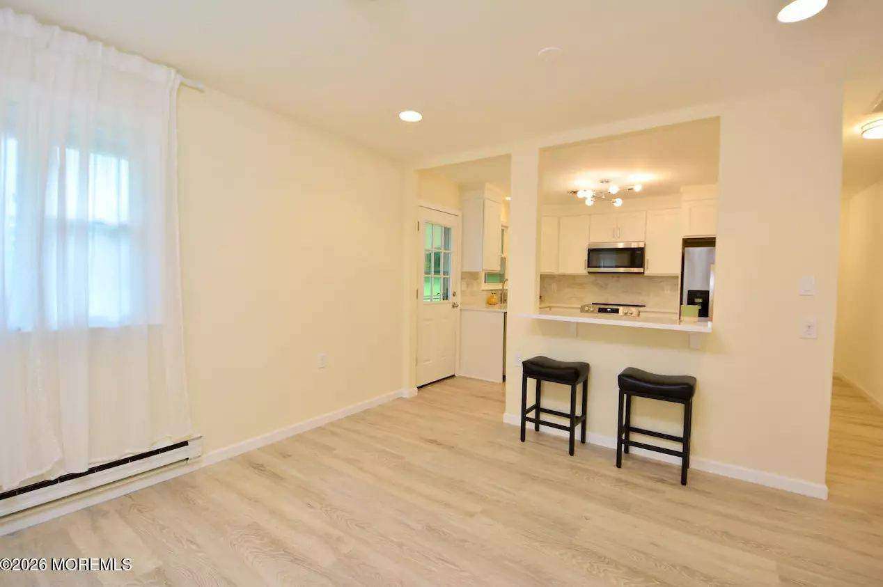6 Drake St #A, photo 12