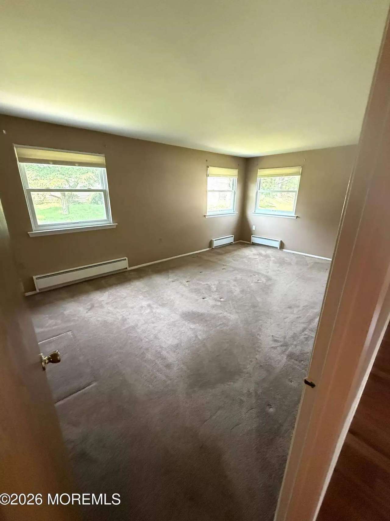 35B Easton Dr, photo 8