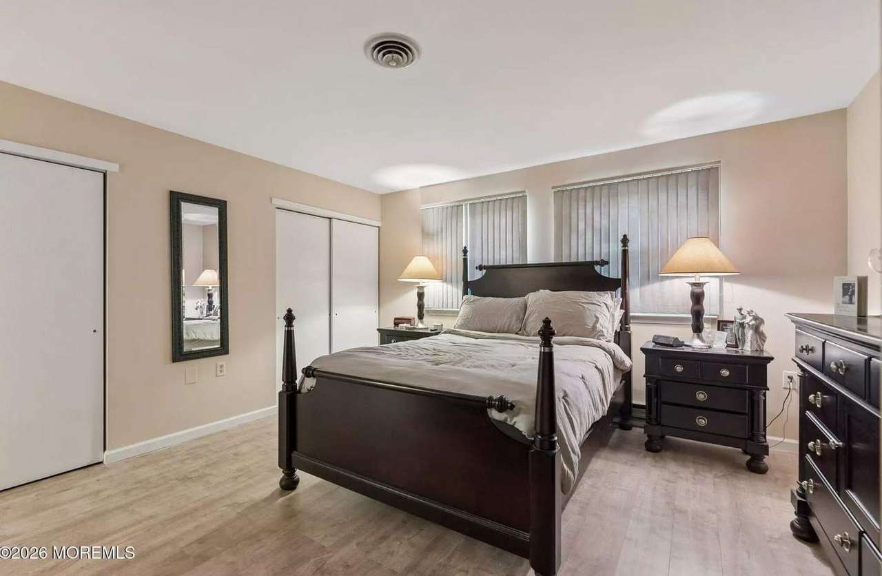 6 Alpine Rd #B, photo 12