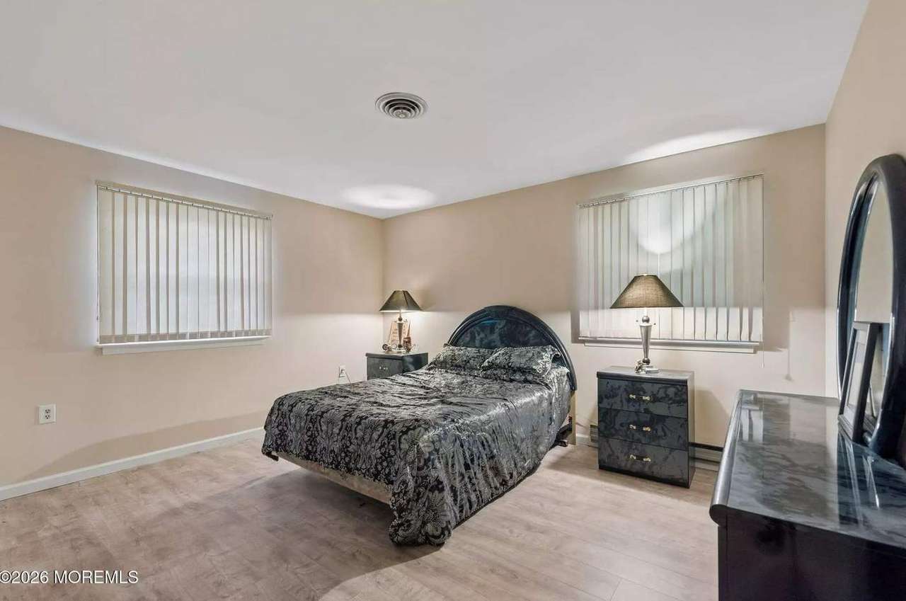 6 Alpine Rd #B, photo 15