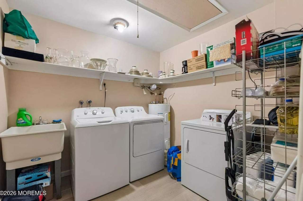 6 Alpine Rd #B, photo 17