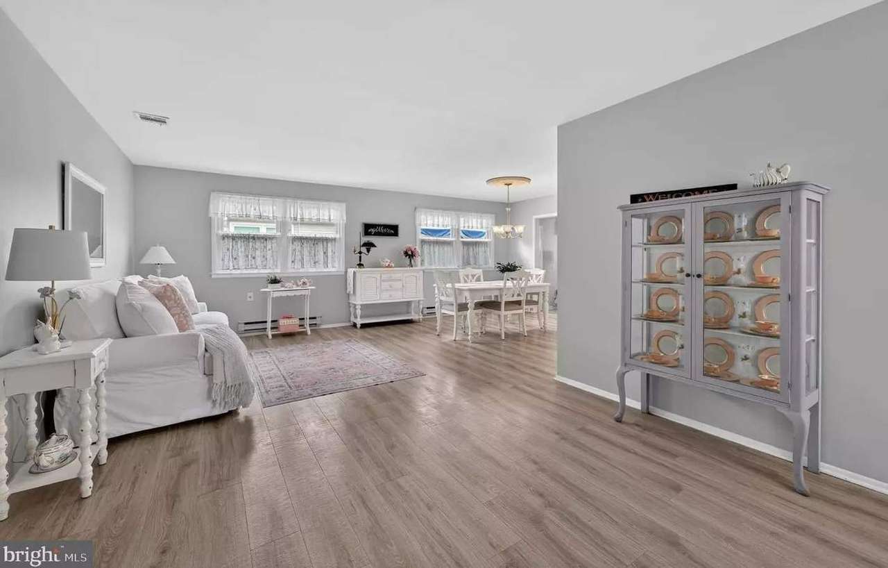 51 Westport Dr #71, photo 2