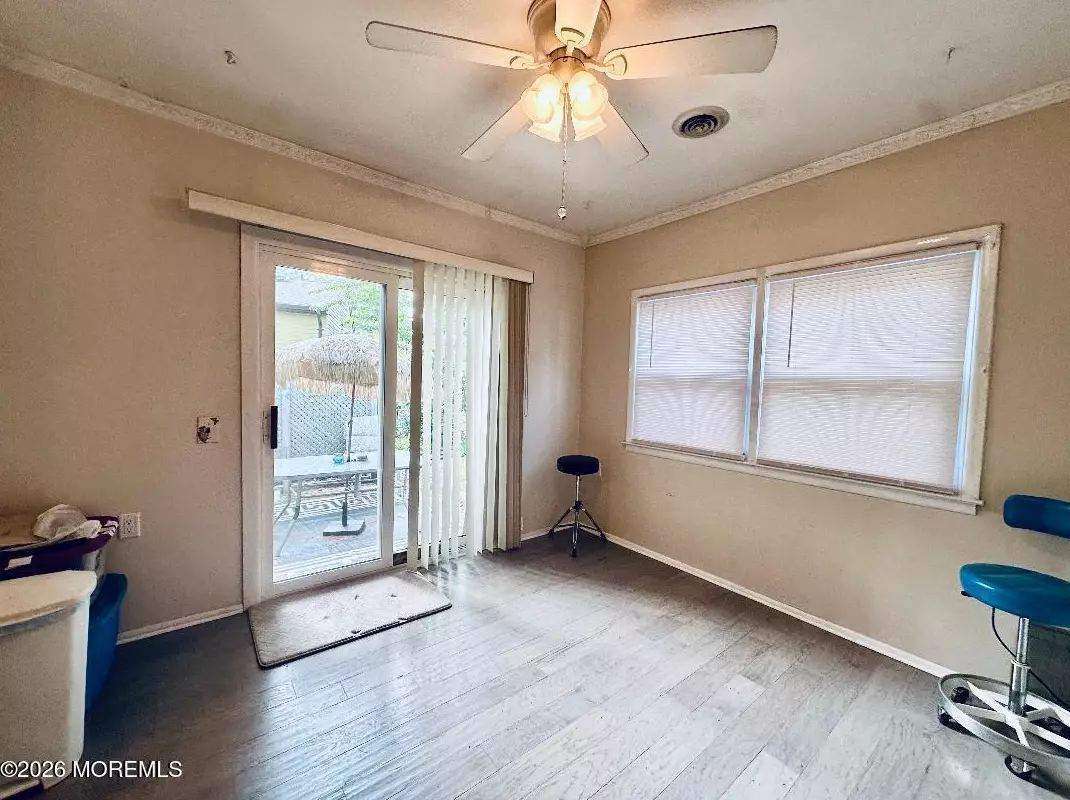 58 Chelsea Dr #70, photo 17