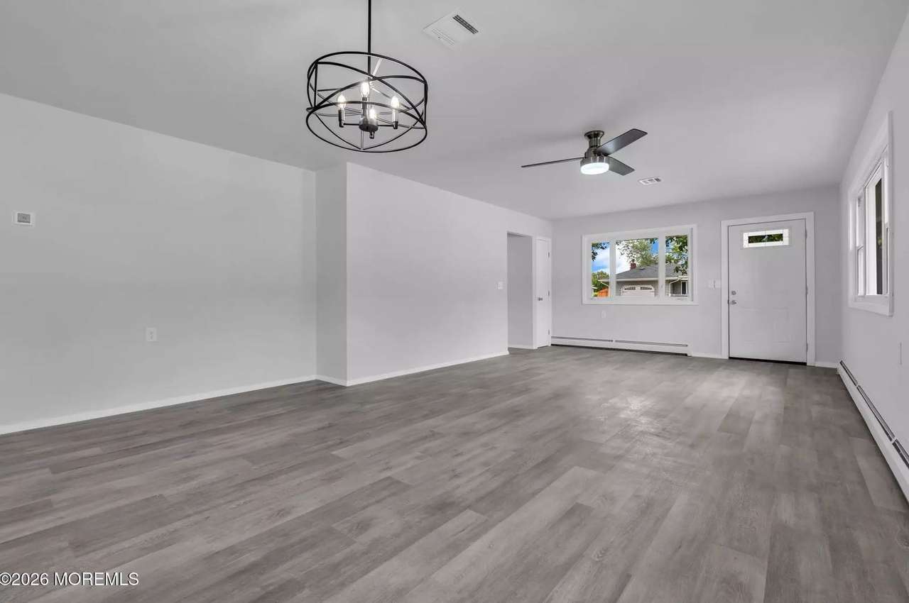 106 Fort De France Ave, photo 27