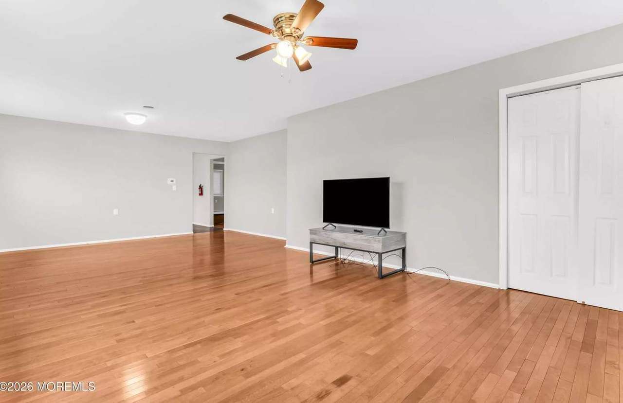 19 St David Dr, photo 5