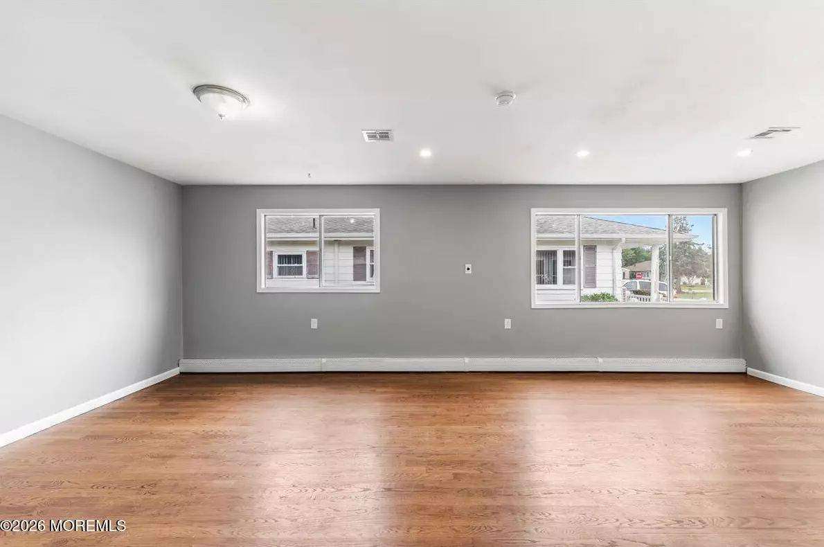 385 Barbados Dr N, photo 10