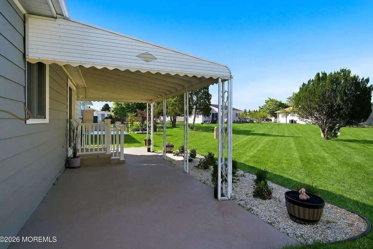 205 Bonaire Dr, photo 6