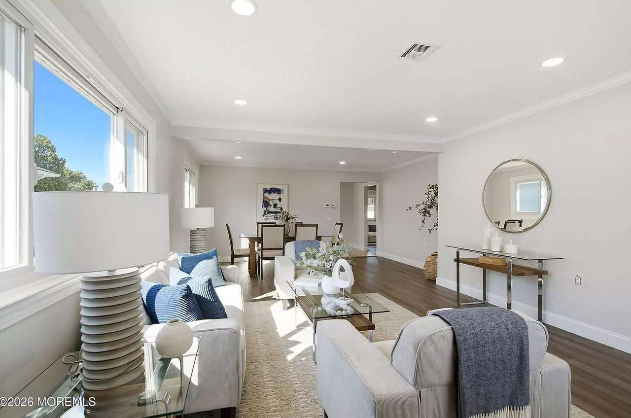 205 Bonaire Dr, photo 14