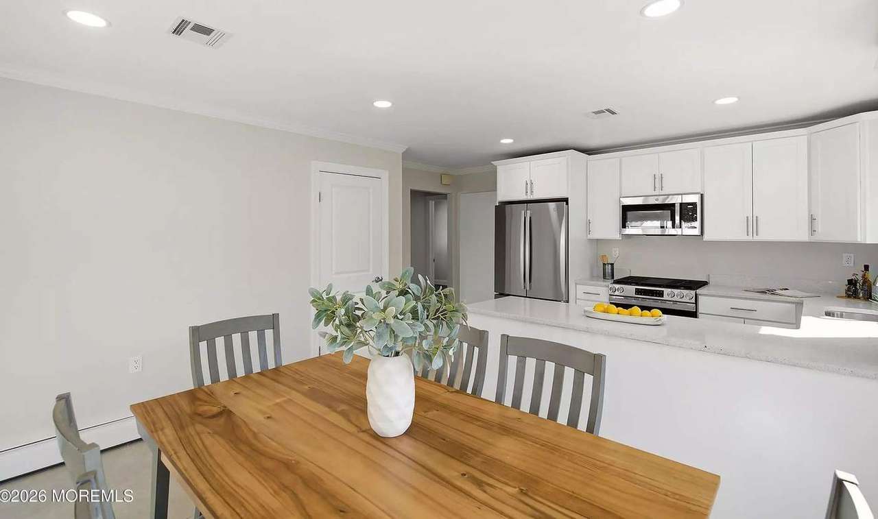 205 Bonaire Dr, photo 18