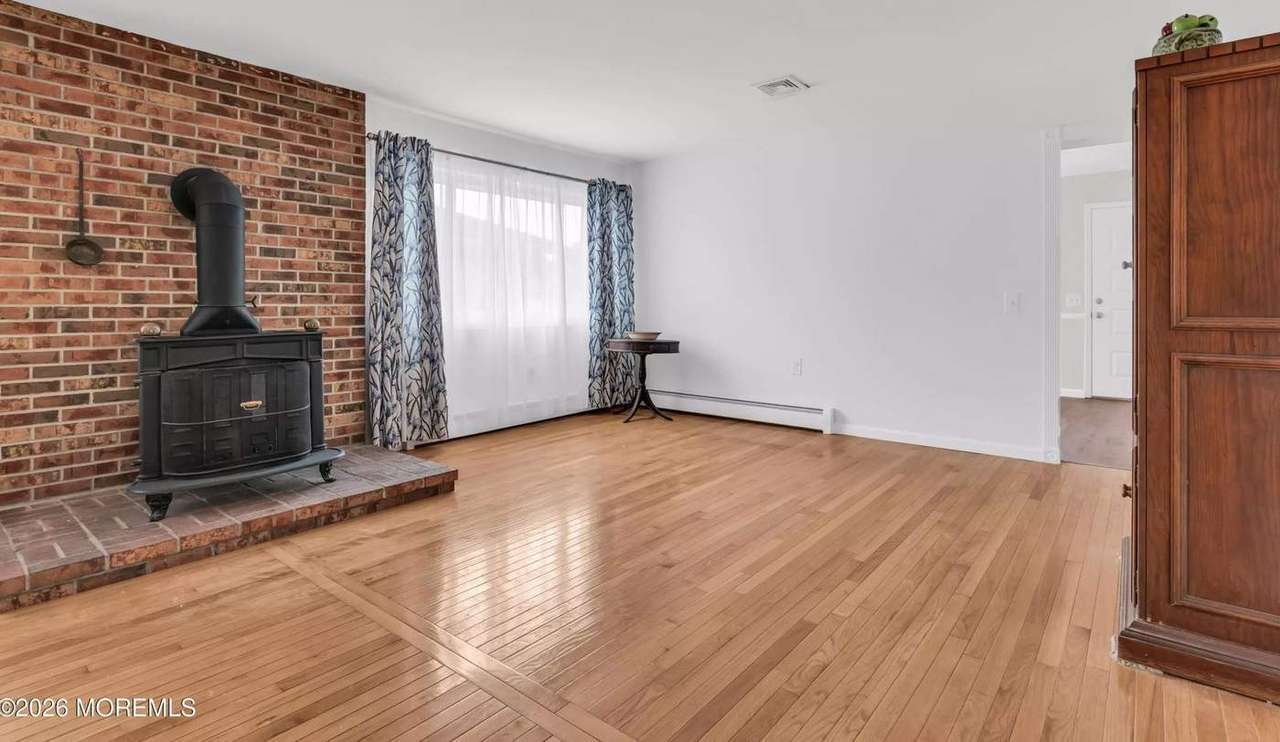 7 Ravenna Ct, photo 9