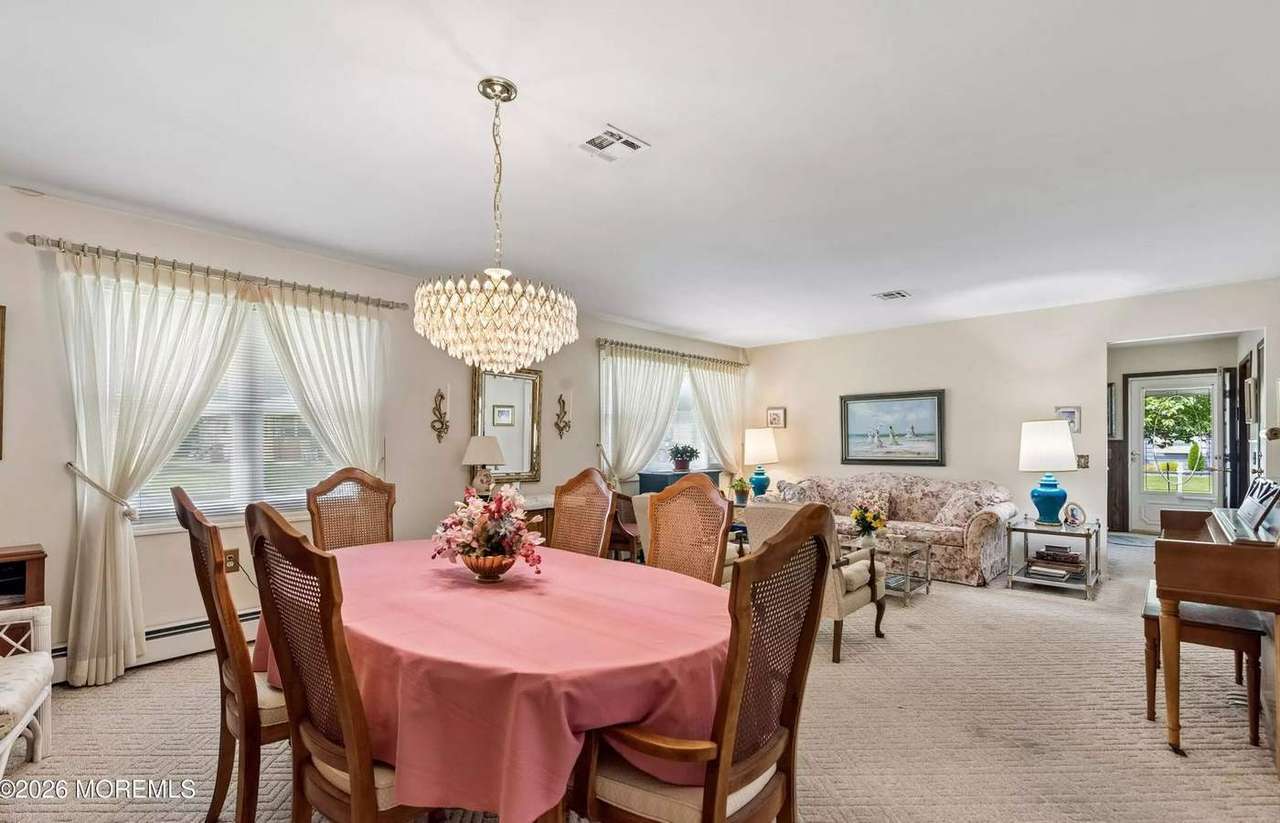 2 Kelowna Ct, photo 11