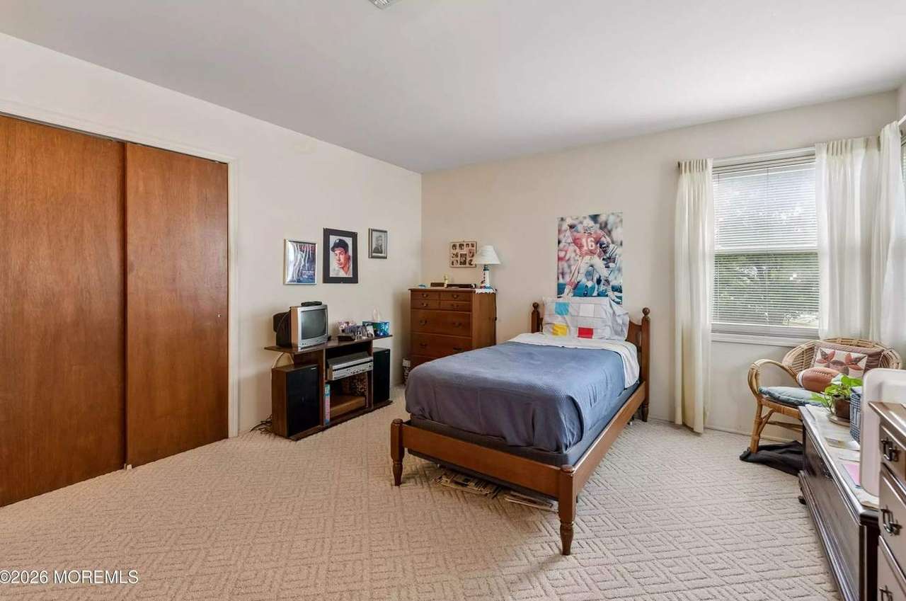 2 Kelowna Ct, photo 21