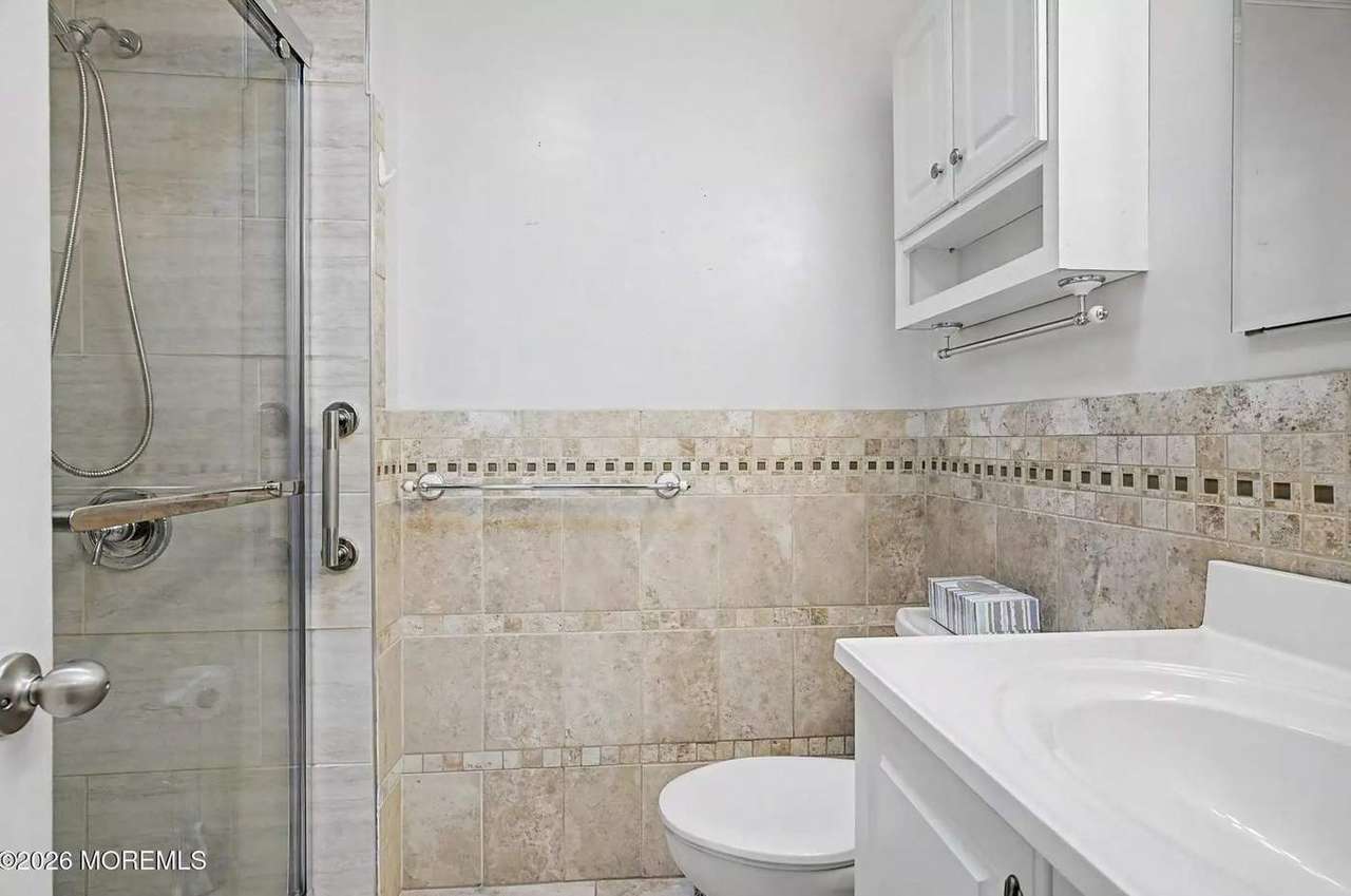 5 Pulaski Blvd, photo 6