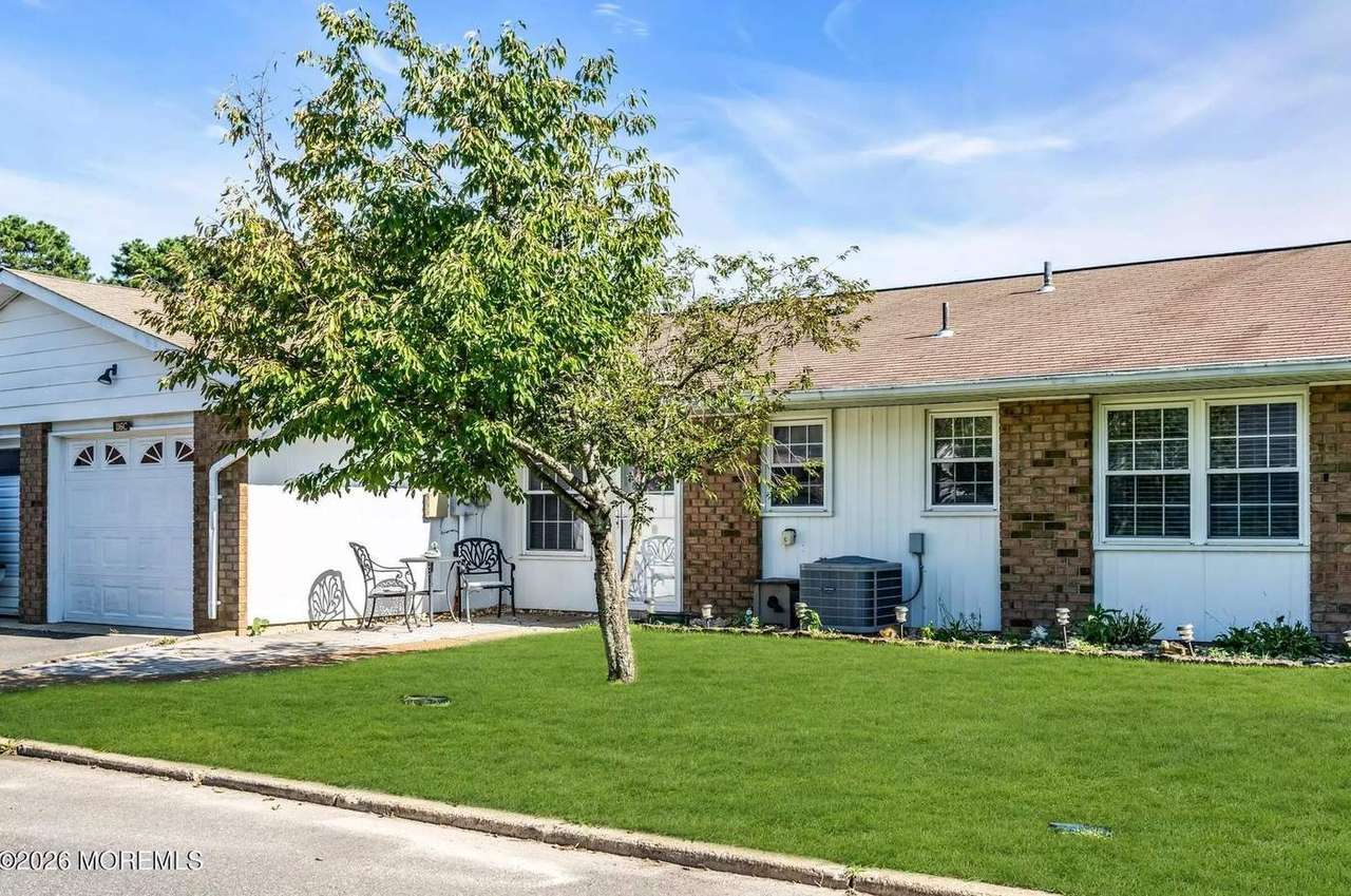 116C Buckingham Dr N, photo 15