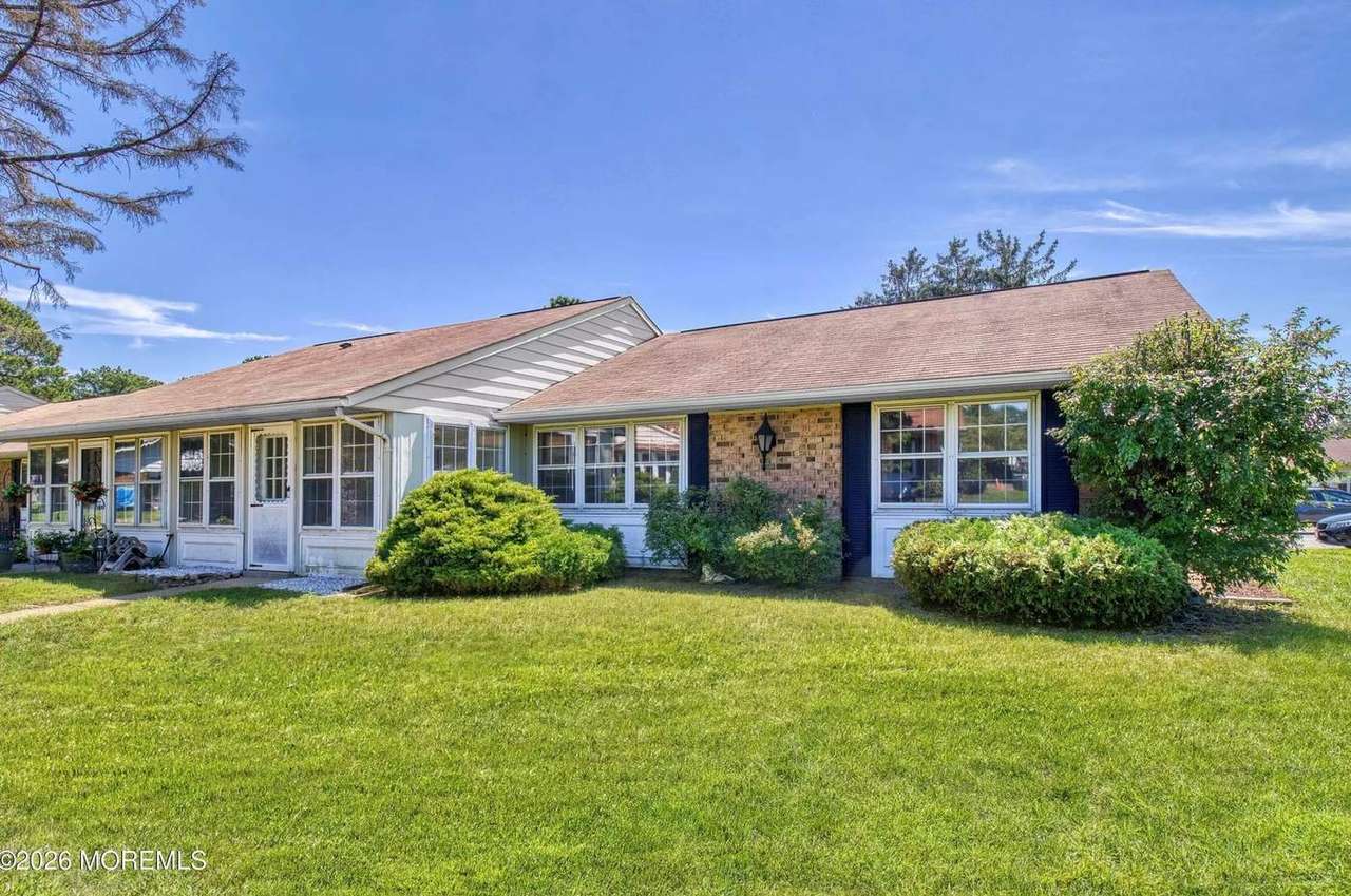 27D Cambridge Cir, photo 26
