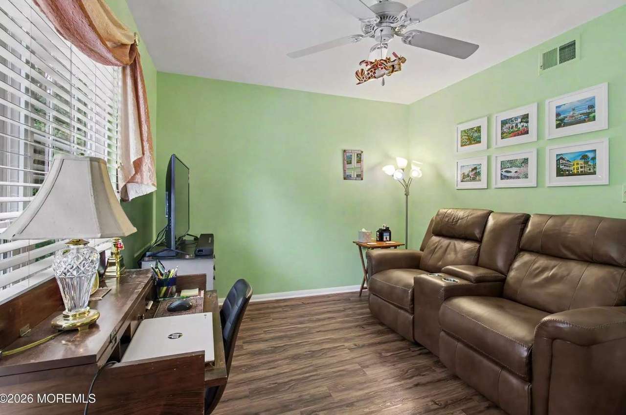 483A Winfield Ct, photo 39