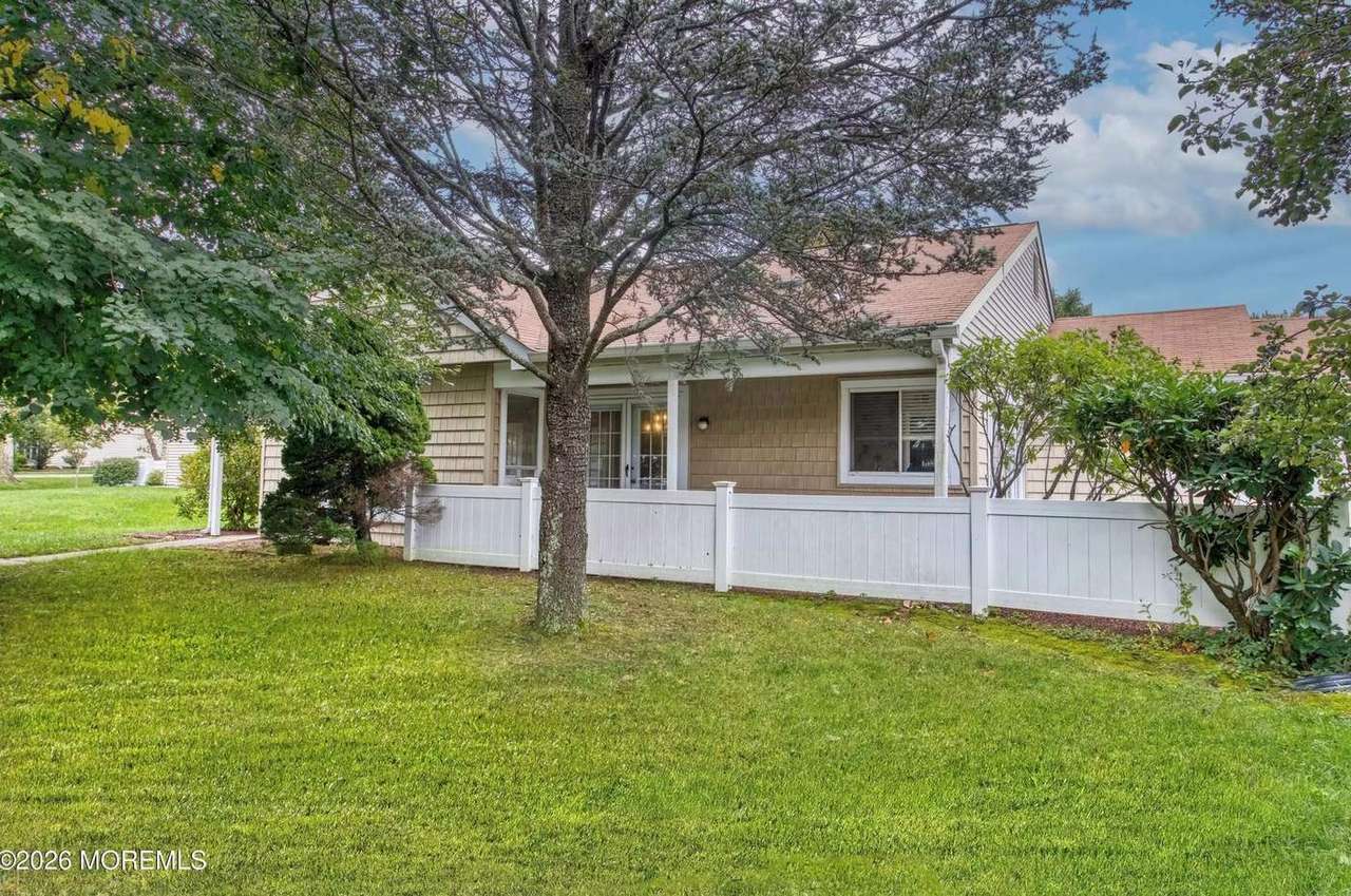 817A Liverpool Cir, photo 7
