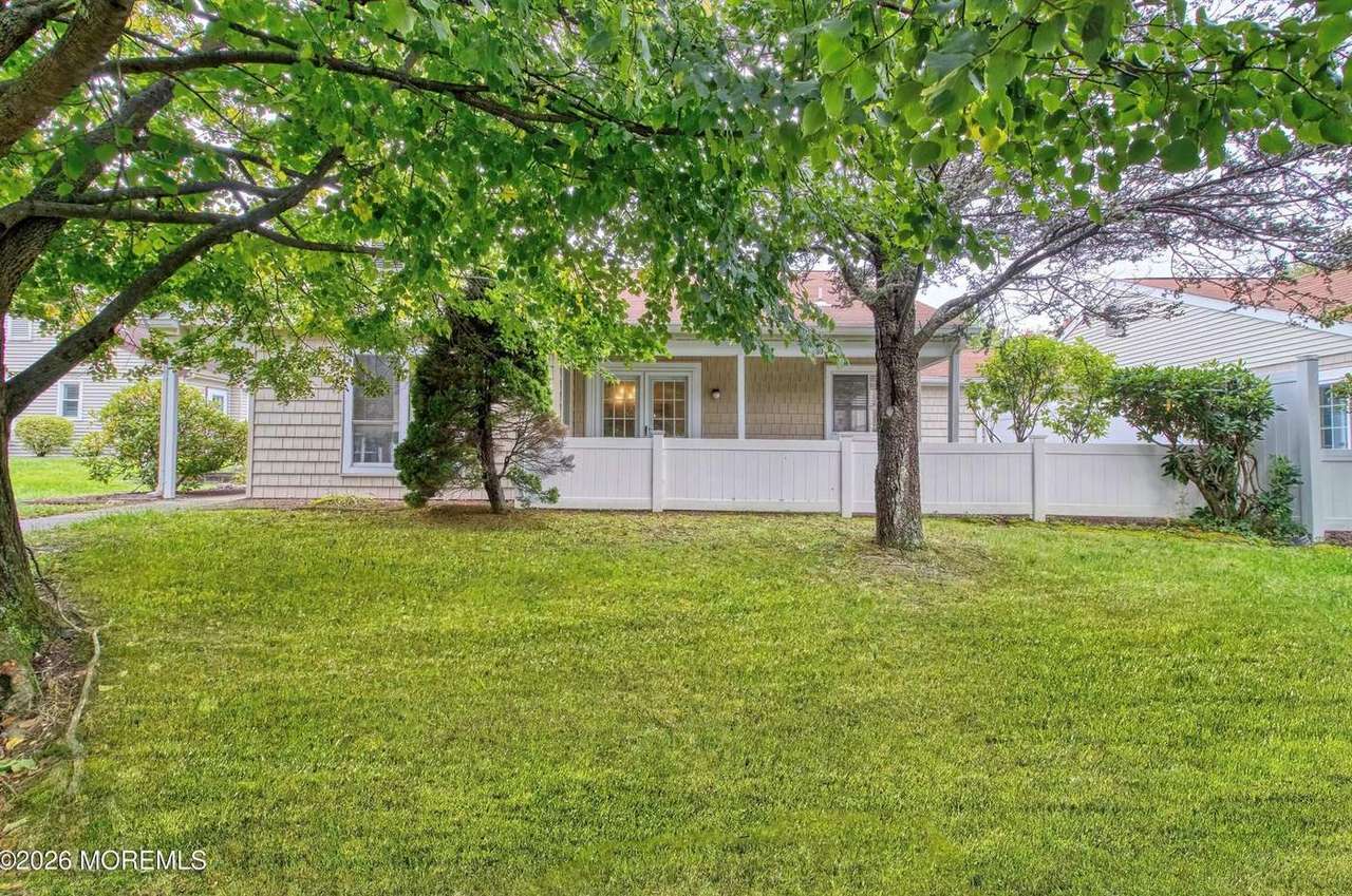 817A Liverpool Cir, photo 8