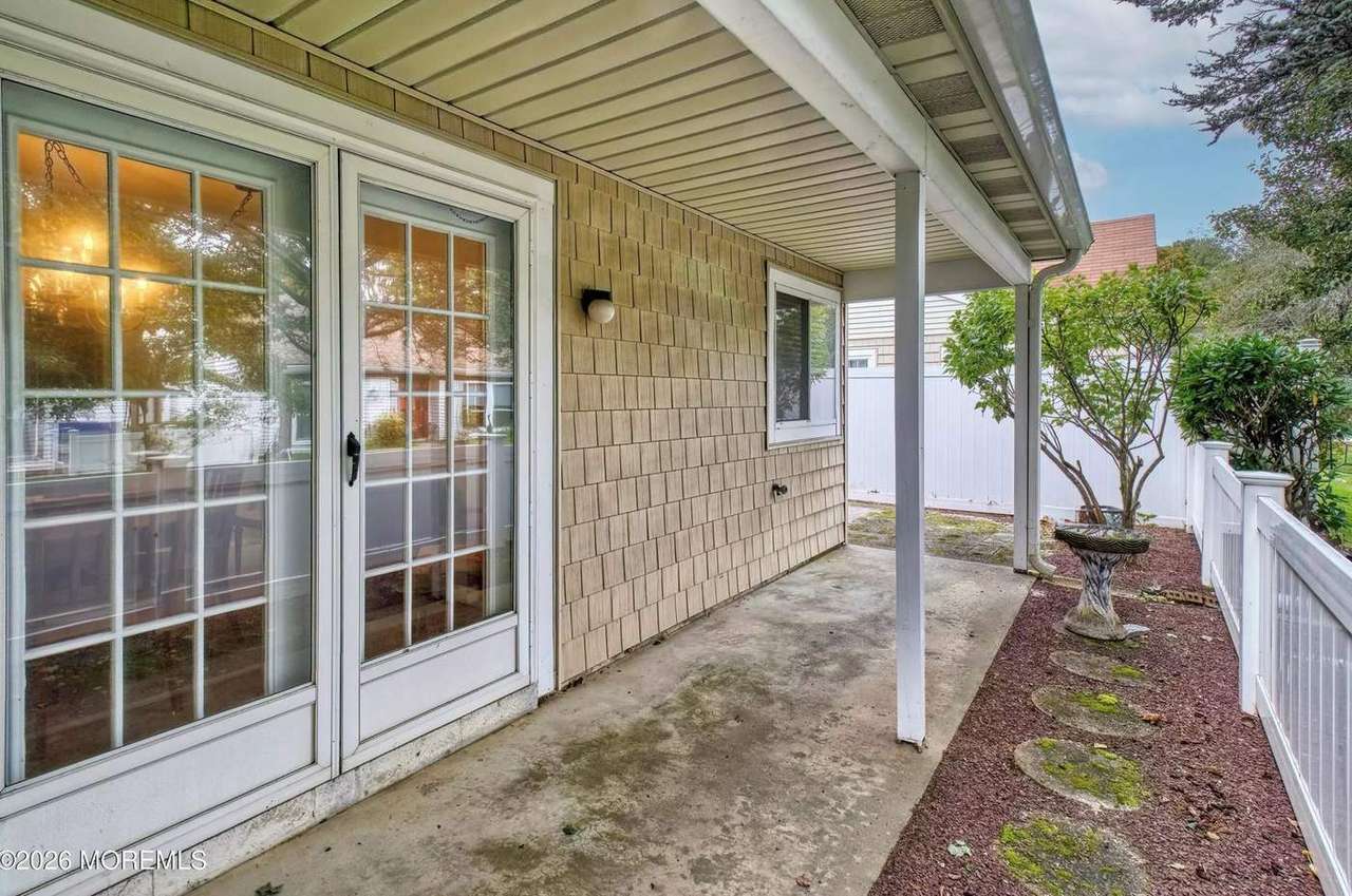 817A Liverpool Cir, photo 14