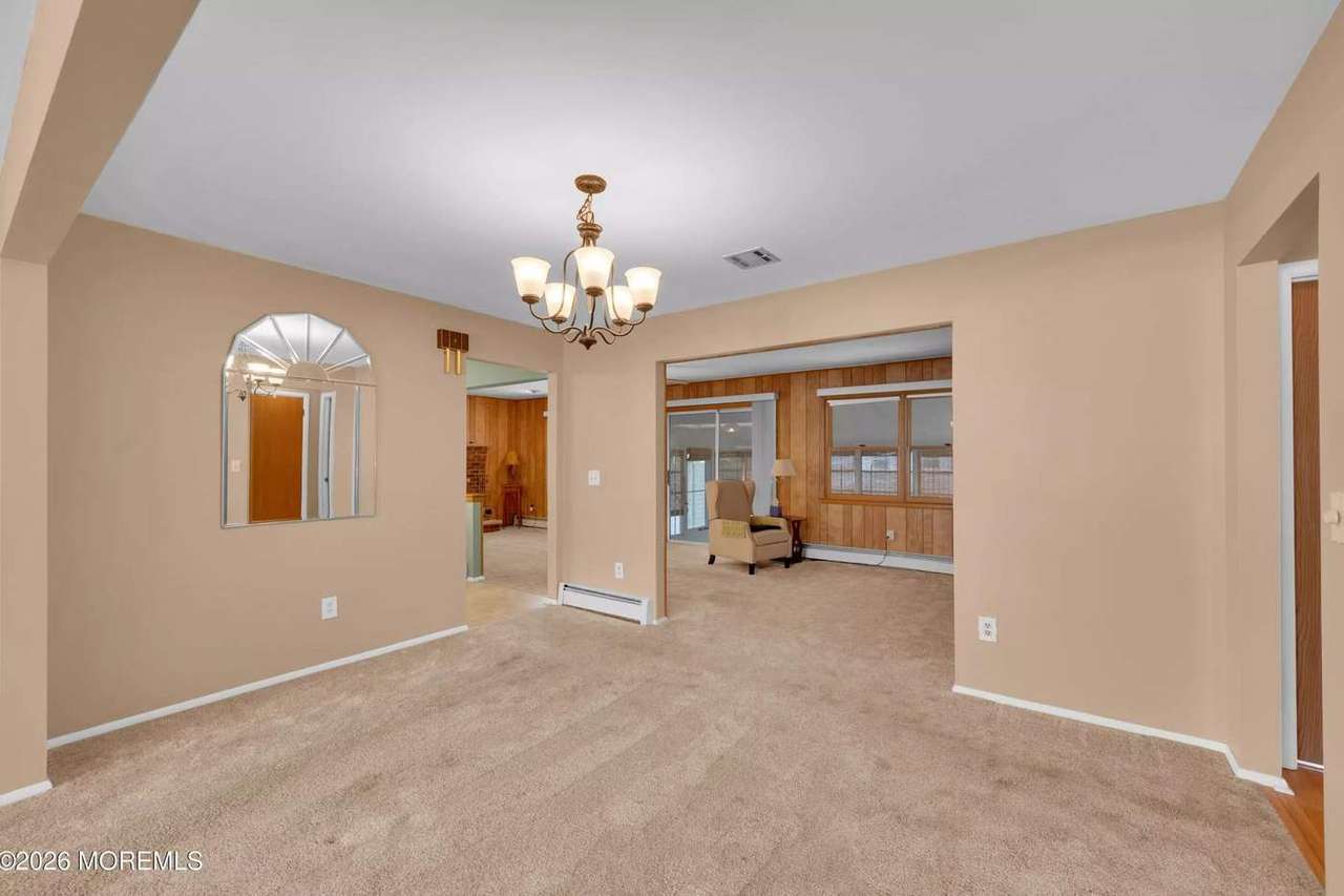 57 Westport Dr, photo 16