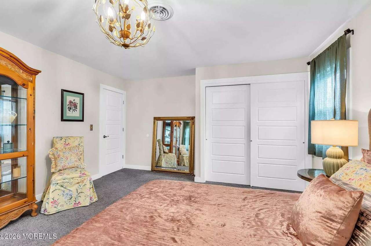 214 Westbrook Dr, photo 21