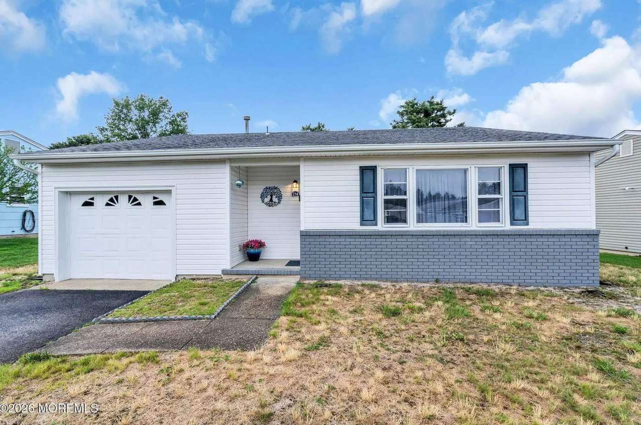 214 Westbrook Dr, photo 39