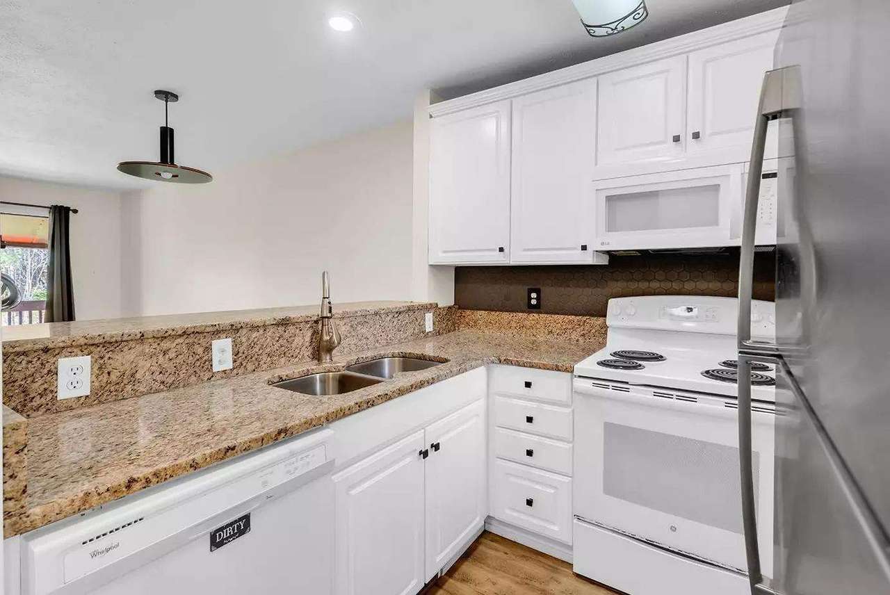 4096 Fairway Lakes Dr #4096, photo 11