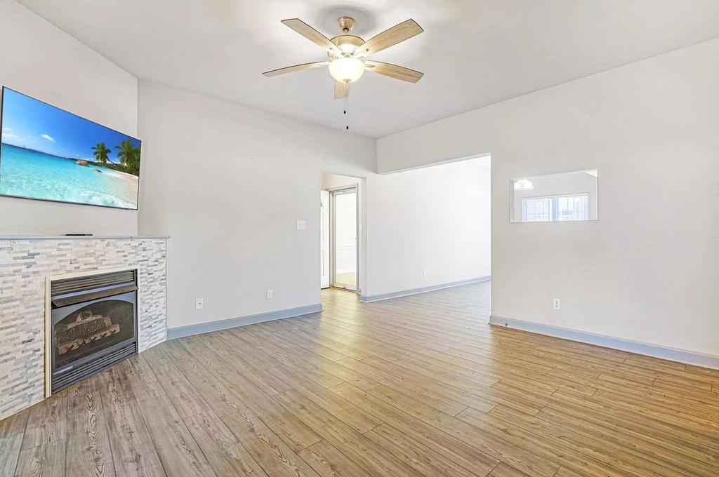 100 Willow Green Dr #100-A, photo 6