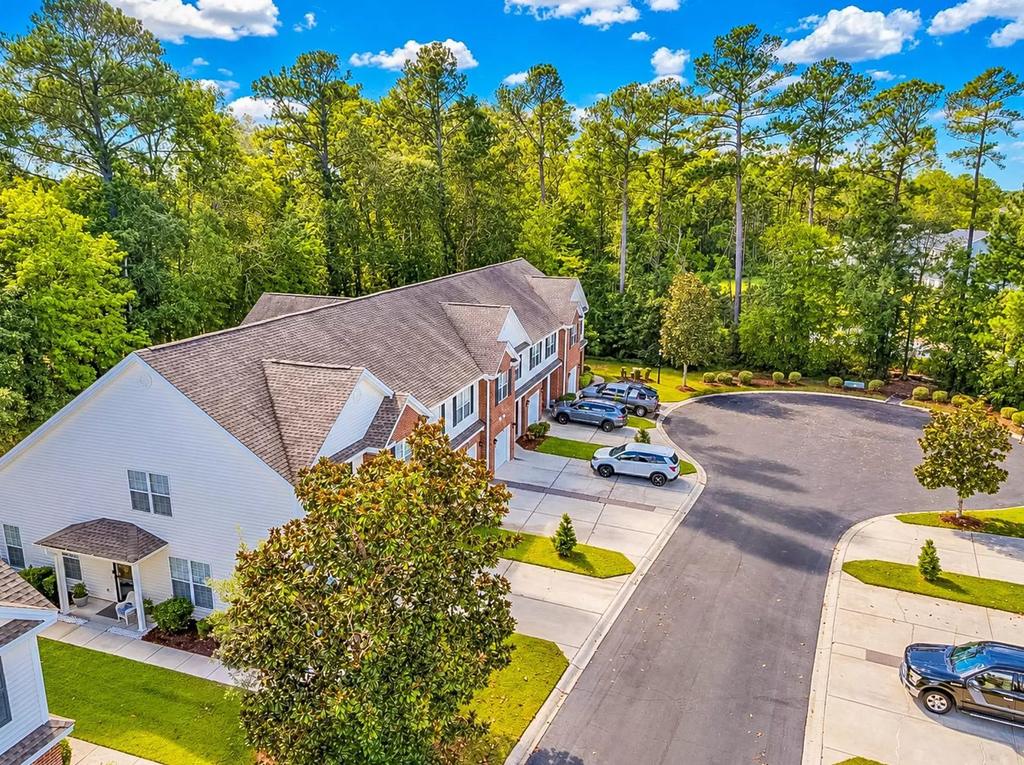 297 Connemara Dr #24-A, photo 2