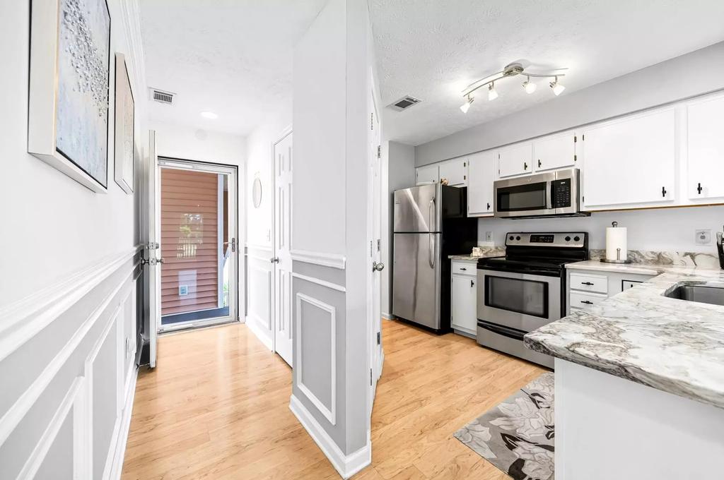 604 Waterway Village Blvd #29-G, photo 4