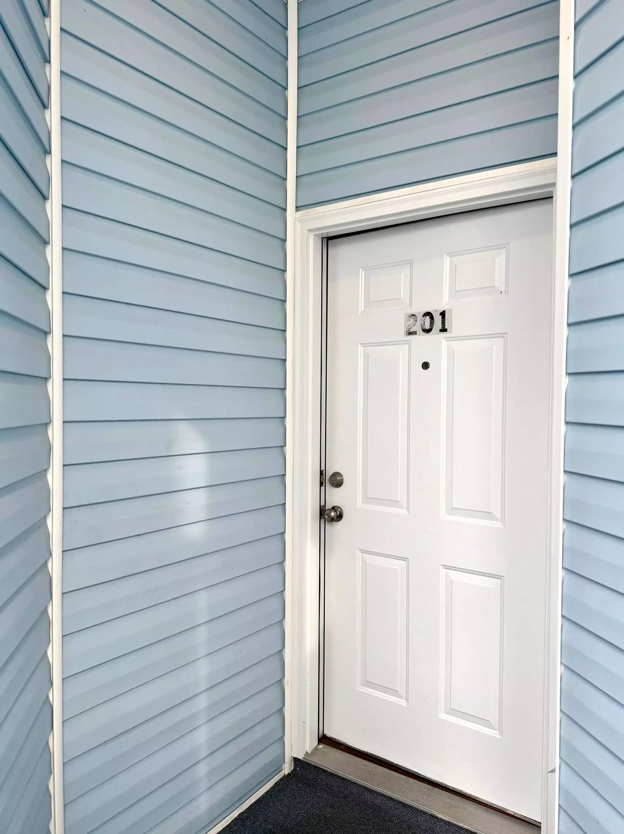 111 Fountain Pointe Ln #201, photo 6