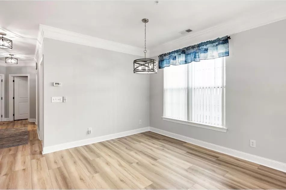 118 Ella Kinley Cir #201, photo 8