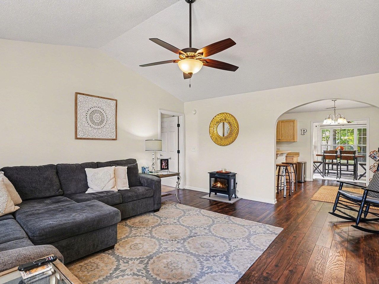 8260 Tartan Ln, photo 6