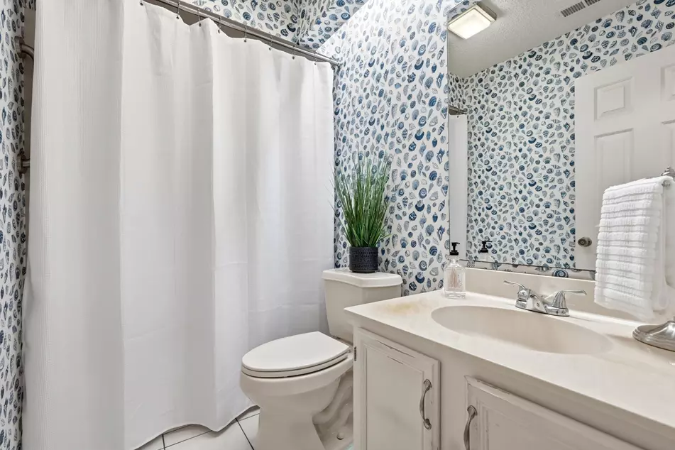 203 Birkdale Ln, photo 9